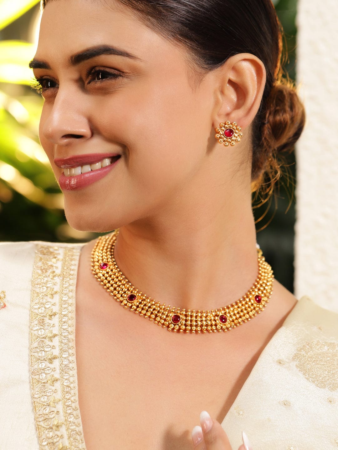Malabar Gold Light Weight Necklace Designs With Price Gold Choker