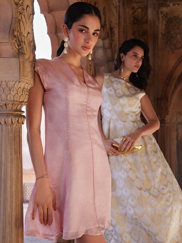 December Festivities: Ethnic Jewellery for Family Get-Togethers