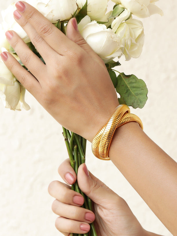 18k Gold palted tarnish free water proof shimmmering Swirls Bracelet Bangles & Bracelets