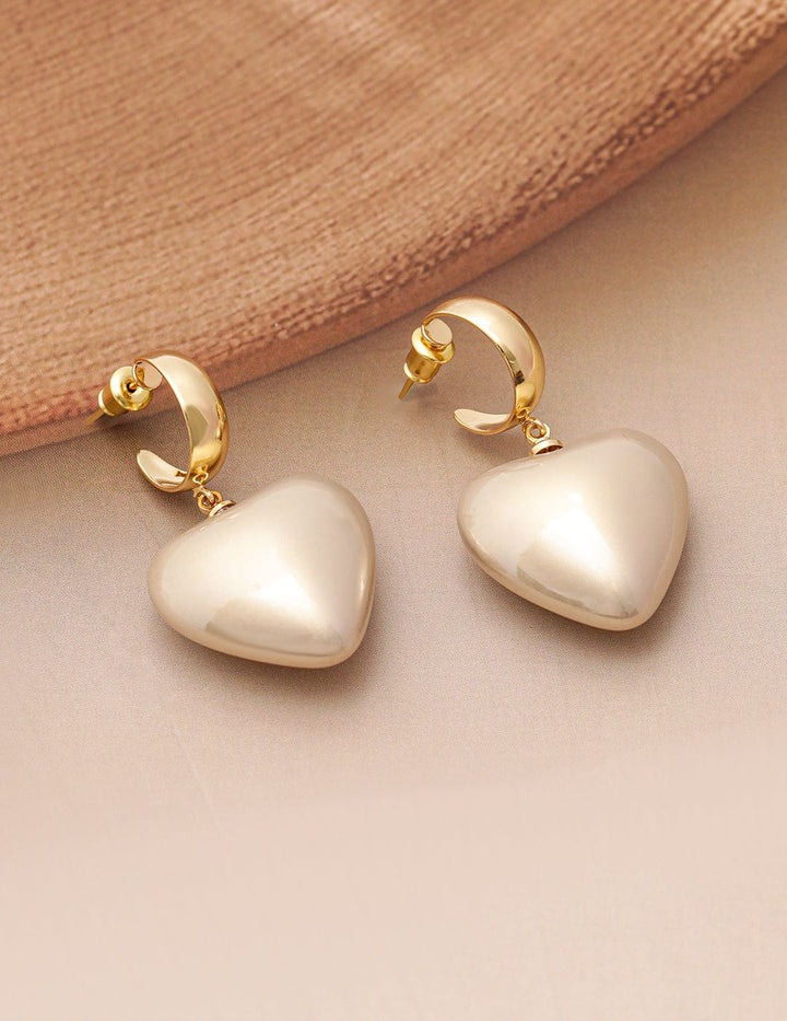 18K Gold Plated creamy off-white Pearl Heart Drop Earrings Drop Earrings