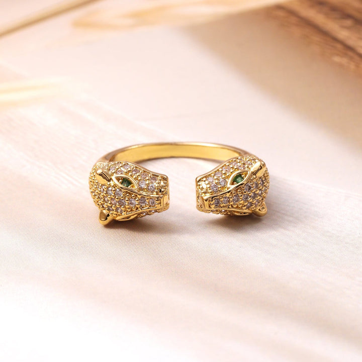 18K Gold Plated Emerald & Cubic Zirconia Studded Panther Motif Adjustable Finger Ring Ring