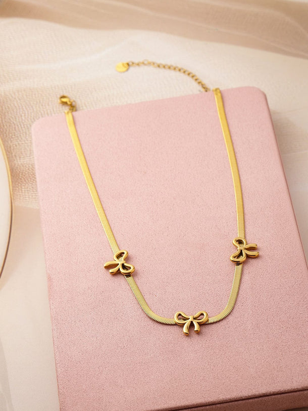18K Gold-Plated Stainless Steel Tarnish-Free Waterproof Bow Design Chain Necklace Necklace & Chains