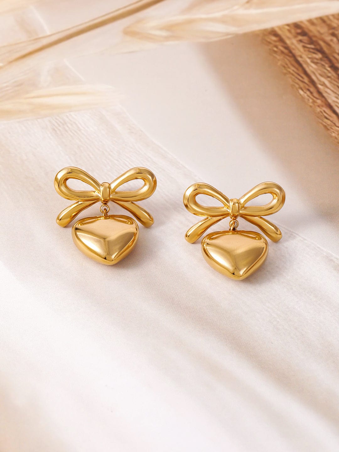 18K Gold Plated Stainless Steel Tarnish-Free Waterproof Bow & Heart Stud Earrings Drop Earrings