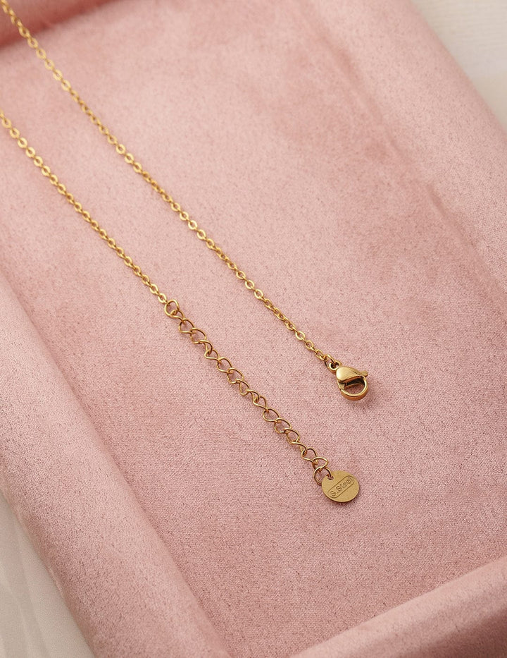 18K Gold-Plated Stainless Steel Tarnish-Free Waterproof Clover Pendant Necklace Necklace & Chains