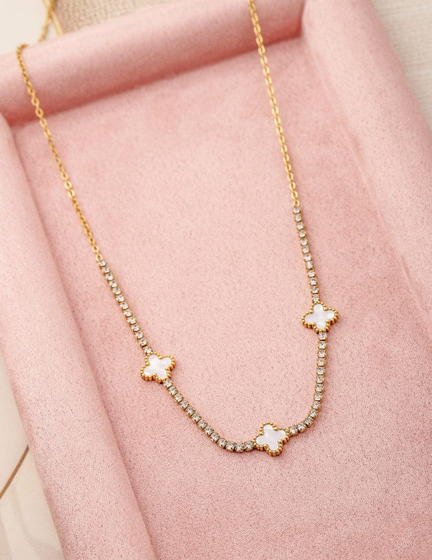 18K Gold-Plated Stainless Steel Tarnish-Free Waterproof Clover Pendant Necklace Necklace & Chains