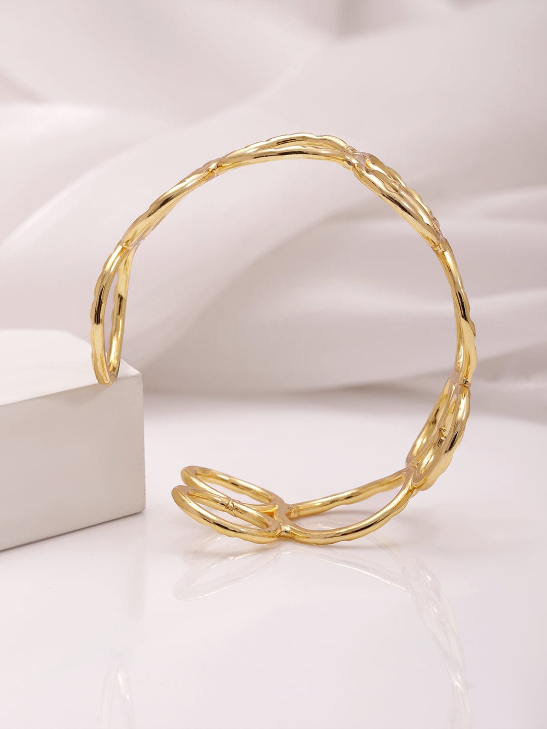 18KT Gold Plated Floral  Brass Bangle Style Bracelet Bracelet