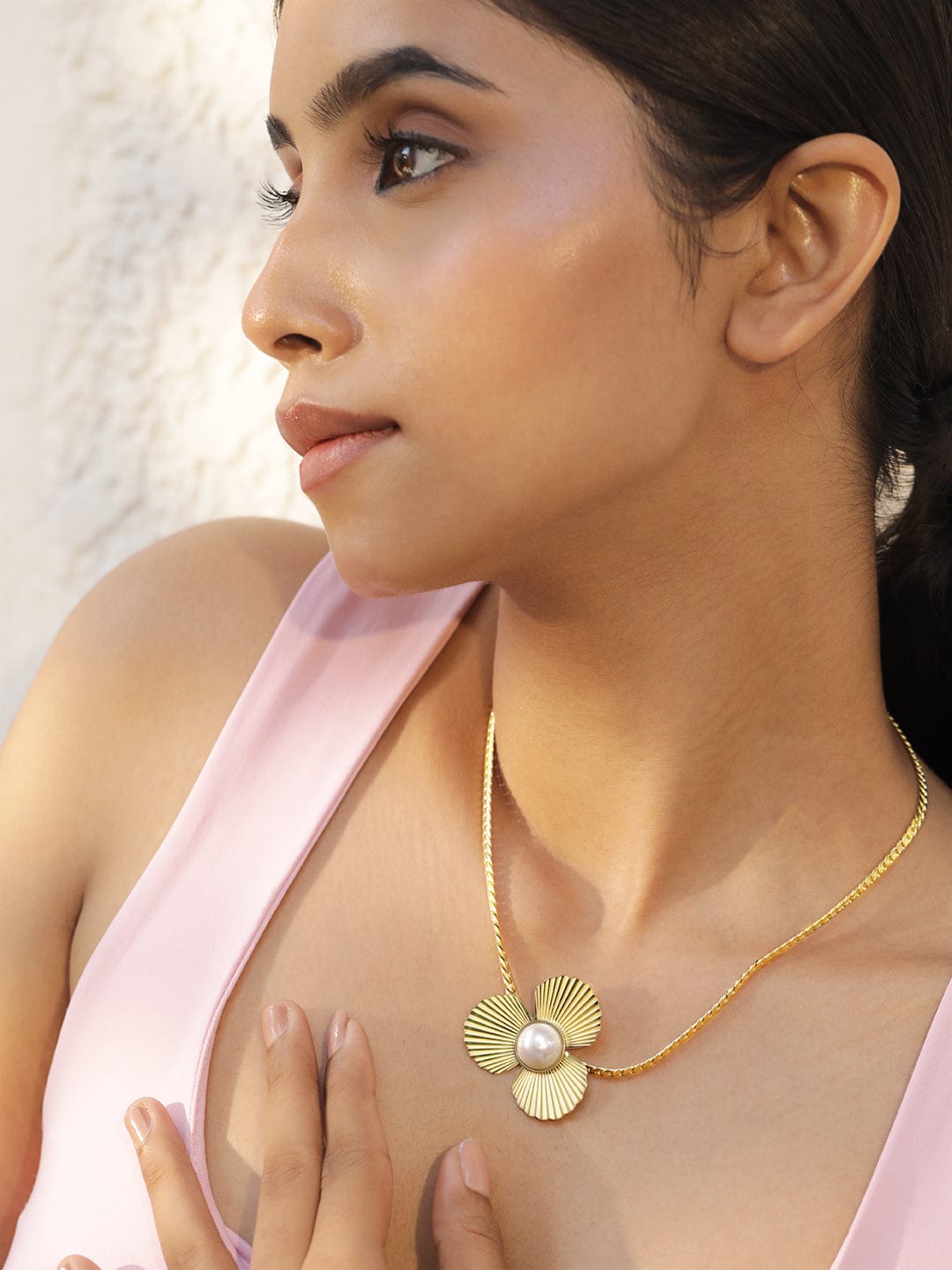 18KT Gold Plated Stainles Steel  Tarnish Free Waterproof Demi-Fine Floral Necklace Necklace and Chains