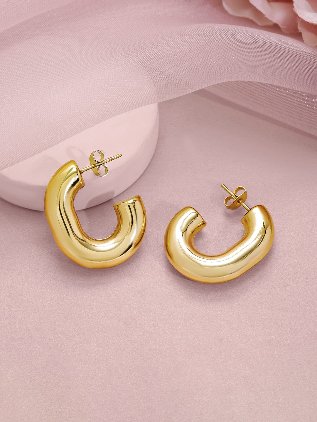 18KT Gold Plated Stainless Steel Tarnish-Free Waterproof Curved Hoop Earrings Earrings