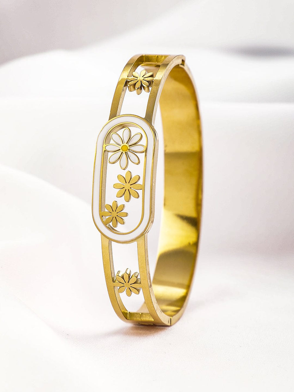 18KT Gold-Plated Stainless Steel Tarnish-Free Waterproof Floral Bangle-Style Bracelet Bracelet