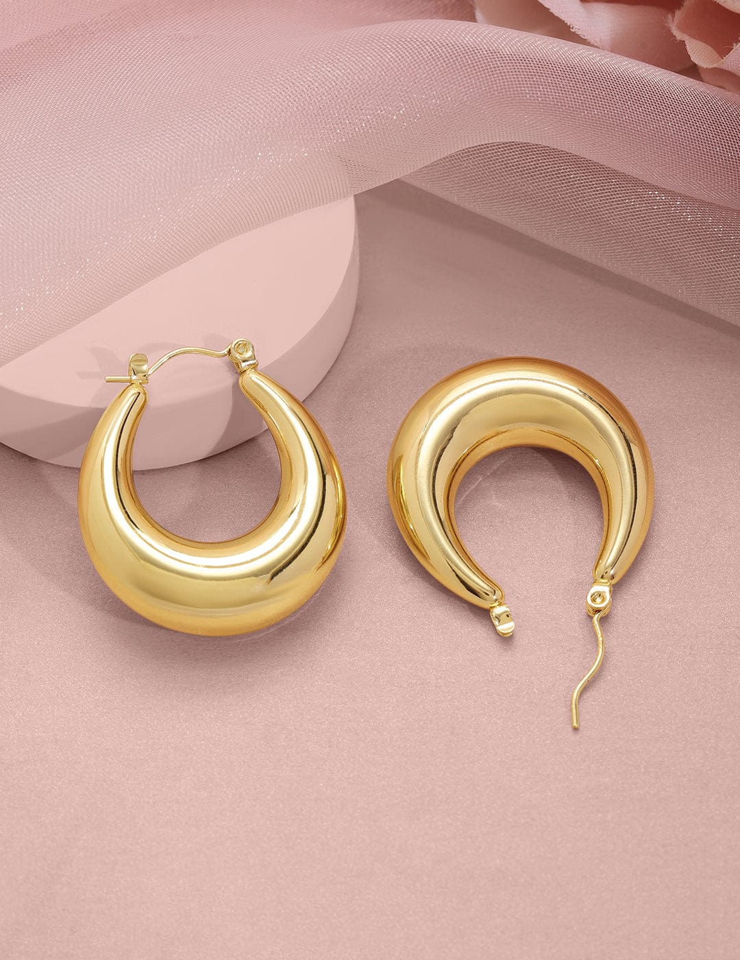 18KT Gold Plated Stainless Steel Tarnish-Free Waterproof Modern Hoop Earrings Earrings