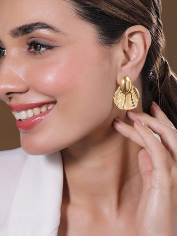 18KT Gold Plated Stainless Steel Tarnish-Free Waterproof Shell Stud Earrings Earrings