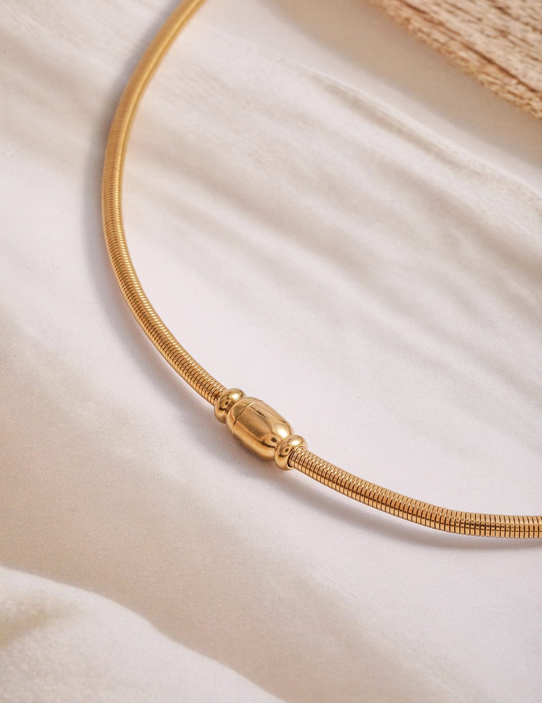 22K Gold Plated Stainless Steel TarnishFree Waterproof Necklace with Polished Sphere Necklace & Chains