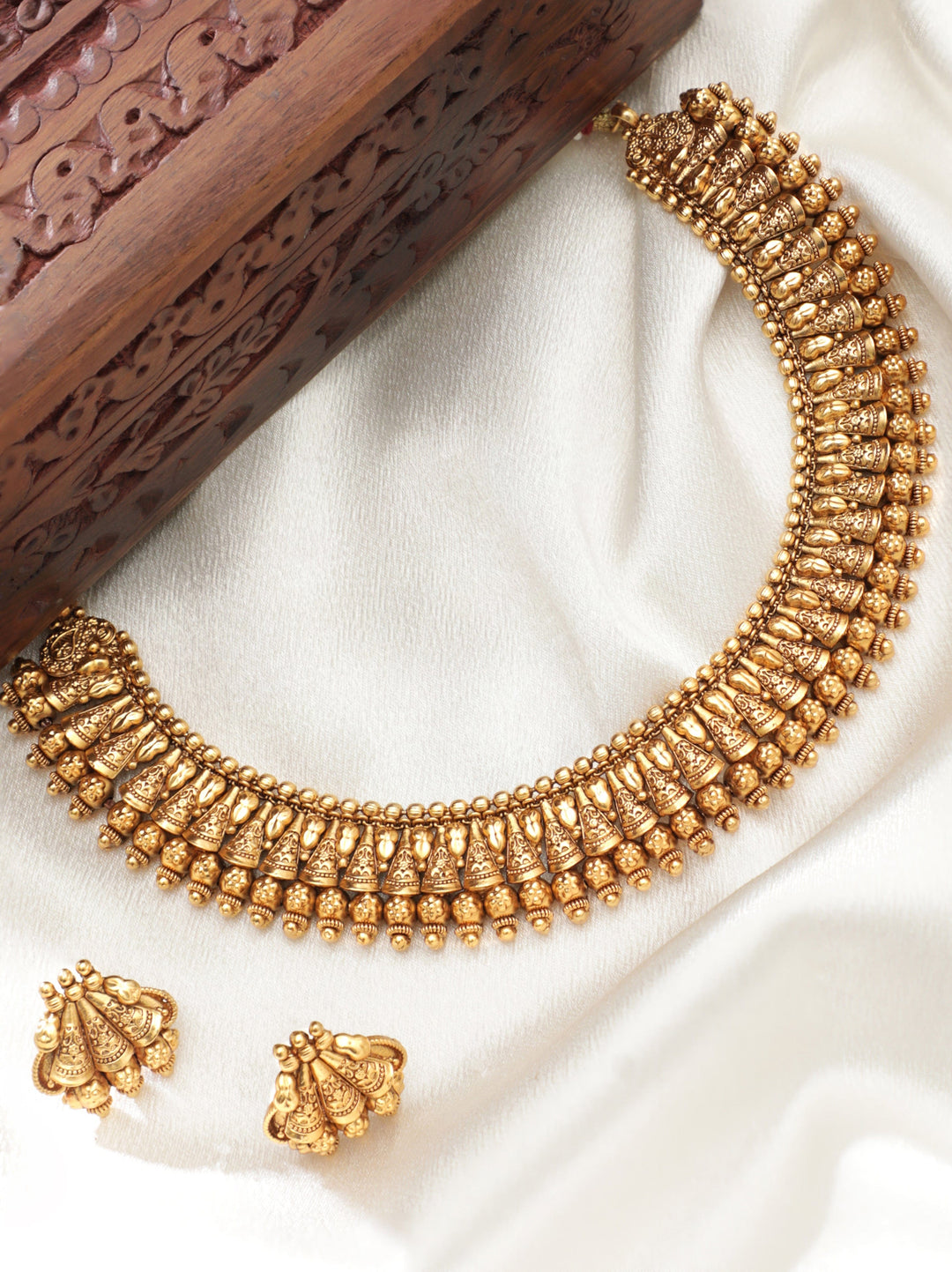 22K Gold Plated Studded Teample Necklace Set Jewellery Set