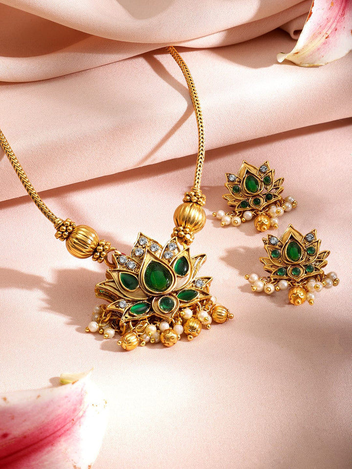 22KT Gold Plated Brass Emerald Studded Jewellery Set Necklace Set