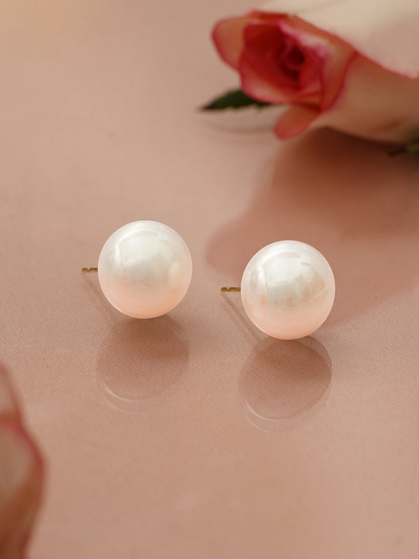 Classic Radiance White Pearl Studs