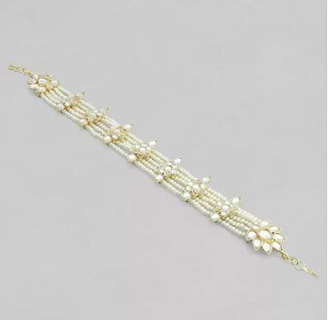 Rubans Gold Plated Ethnic Kundan Mathapatti With Beautiful Design.