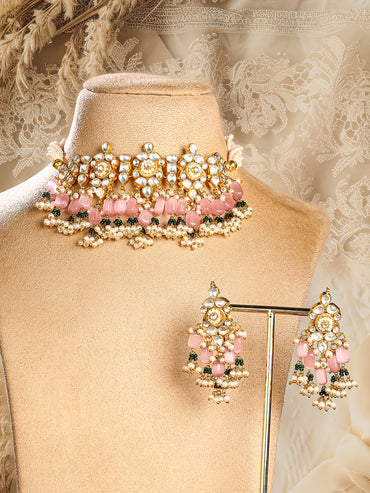 Lustrous Light Pink Necklace Set