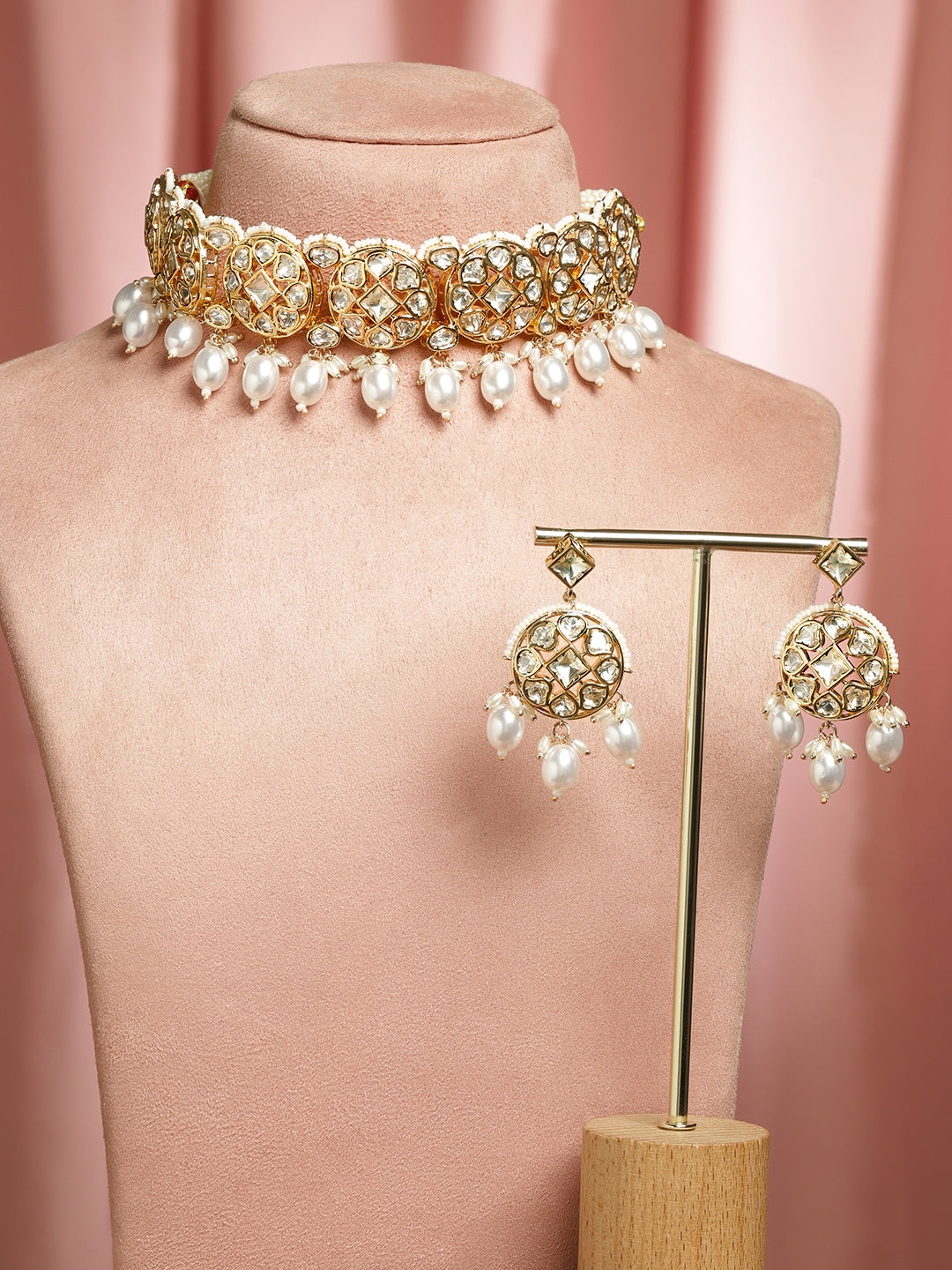 Gold Tone Kundan Choker Set