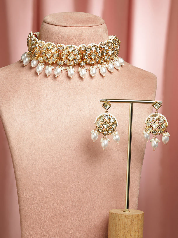 Gold Tone Kundan Choker Set