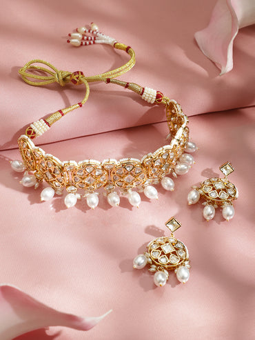 Gold Tone Kundan Choker Set
