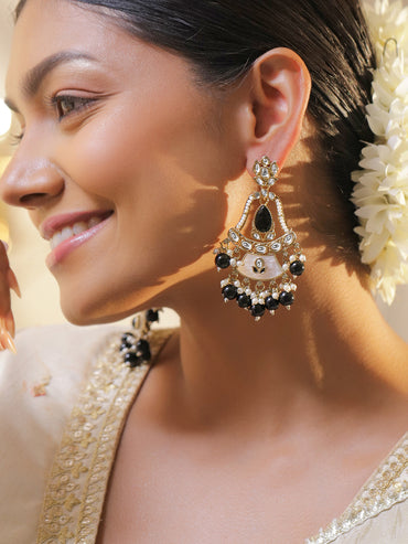 Midnight Glow Black Chandbali