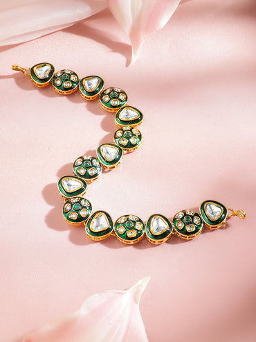 Crescent of Kundan Light Sheeshphool