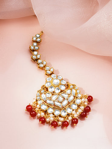 Red Edges Kundan Maang Tikka