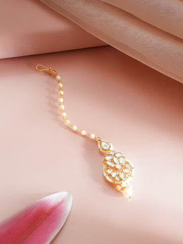 Gold Plated Pearl Beaded Kundan Maang Tikka