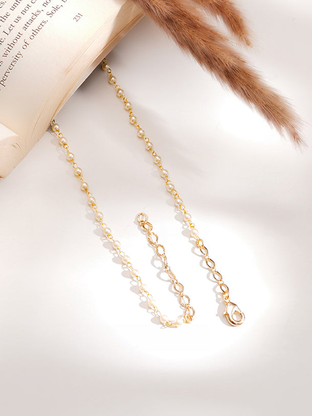 Gold Plated Layered Moon Motif Kundan Necklace
