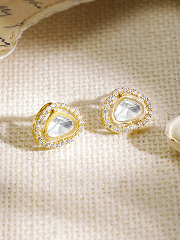 Alluring Kundan Pendant Set