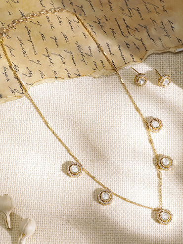 Minimal Kundan Necklace Set