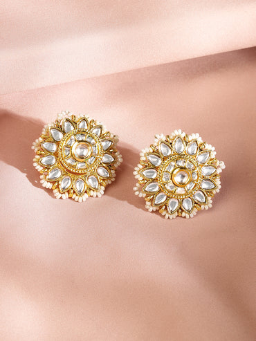 Silent Glow of Kundan Choker Set