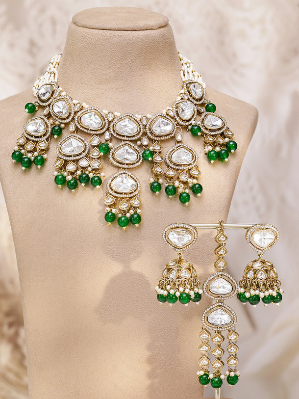 The Queen’s Morning Dew Necklace Set