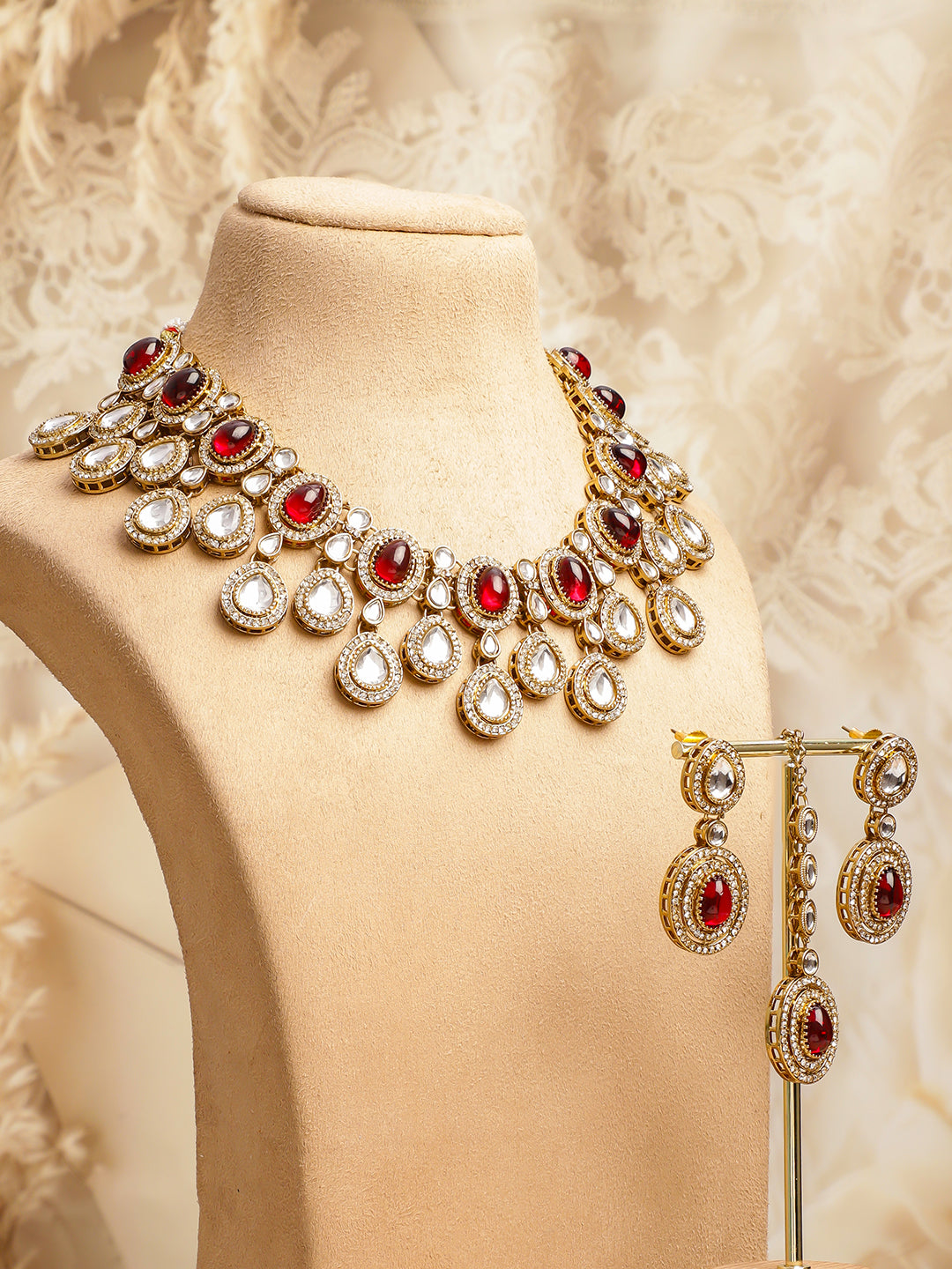 Majestic Kundan Necklace Set