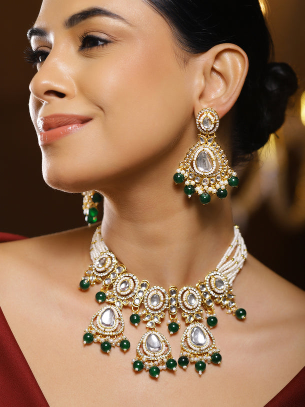 Pearls of Serenity in Emerald Bloom Necklace Set
