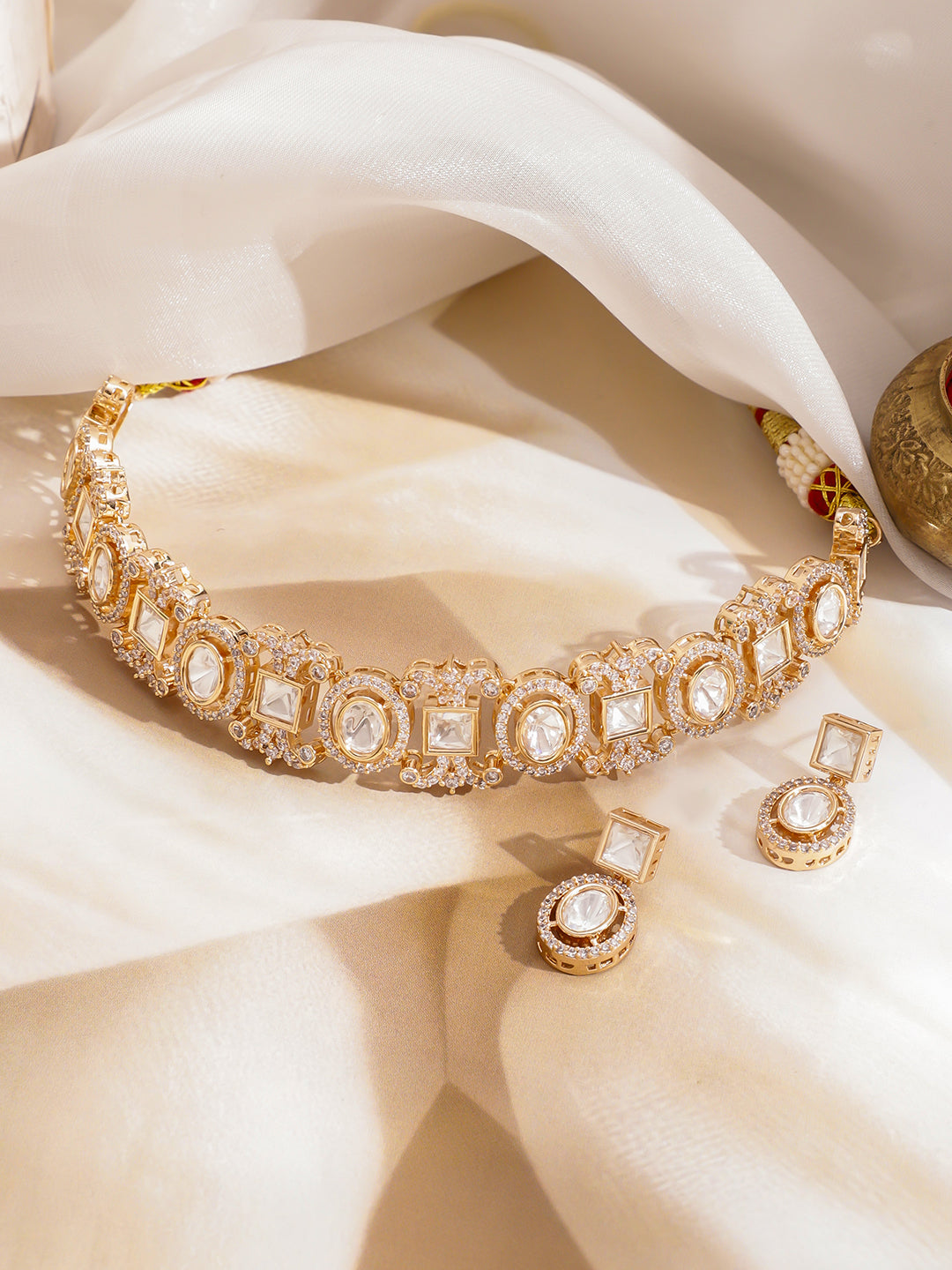 Moonlit Kundan Necklace Set