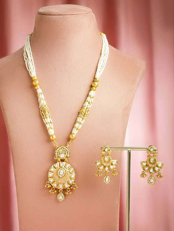 Kundan Dreams Necklace Set