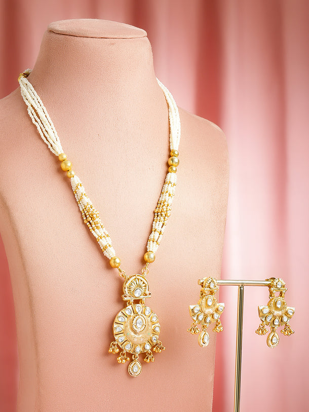 Kundan Dreams Necklace Set