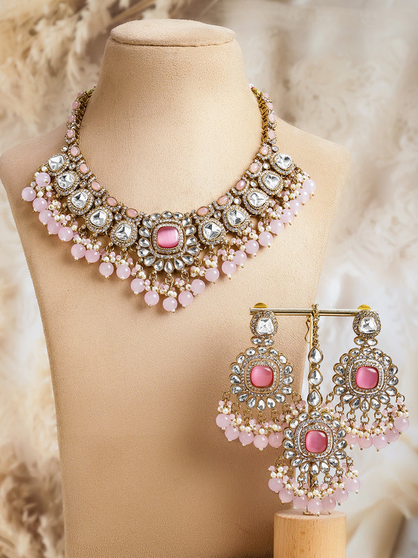 Heritage Charm Light Pink Choker Set