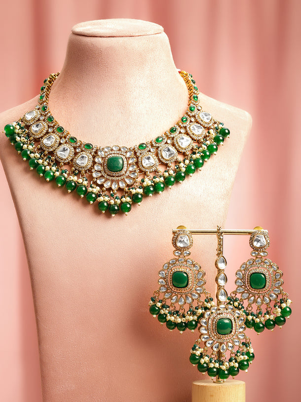 Kundan Stories in Green Necklace Set