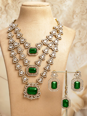 Radiant Emerald & Kundan Necklace Set