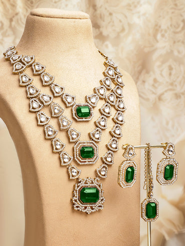 Radiant Emerald & Kundan Necklace Set