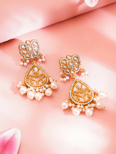 Royal Charm Kundan Statement Set