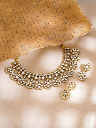 Gold Plated Circular Drop Floral Kundan Collar Necklace Set