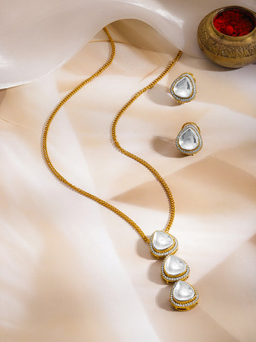 Minimal Luxury Kundan Drop Pendant Set