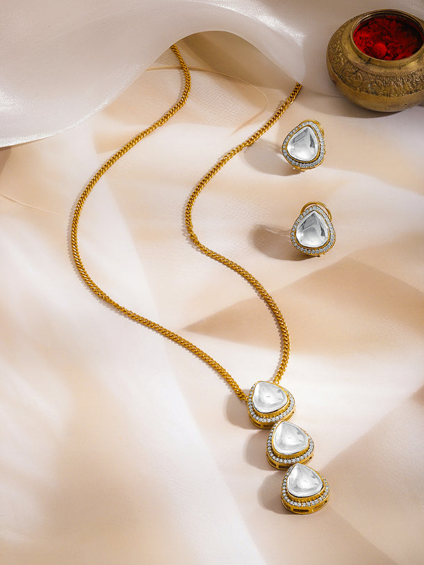 Minimal Luxury Kundan Drop Pendant Set