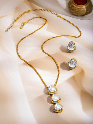 Minimal Luxury Kundan Drop Pendant Set