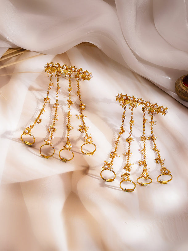 Pearl Tassel Haathphool Hand Harness Set