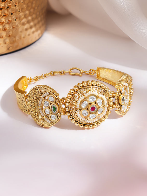 Gold Kundan Medallion Festive Bracelet