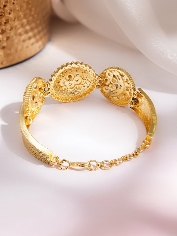 Gold Kundan Medallion Festive Bracelet